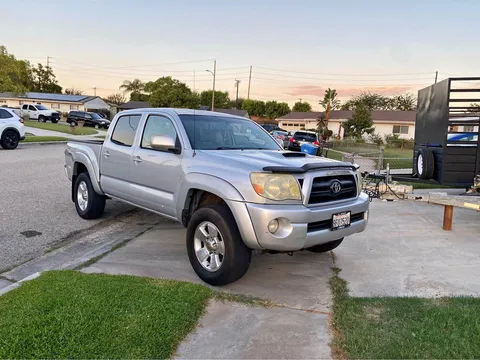 2006 Toyota Tacoma Double Cab TRD Sport Pickup 4D 5 ft