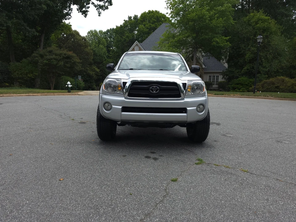 2006 Toyota Tacoma 2nd Gen - Image 5 of 31