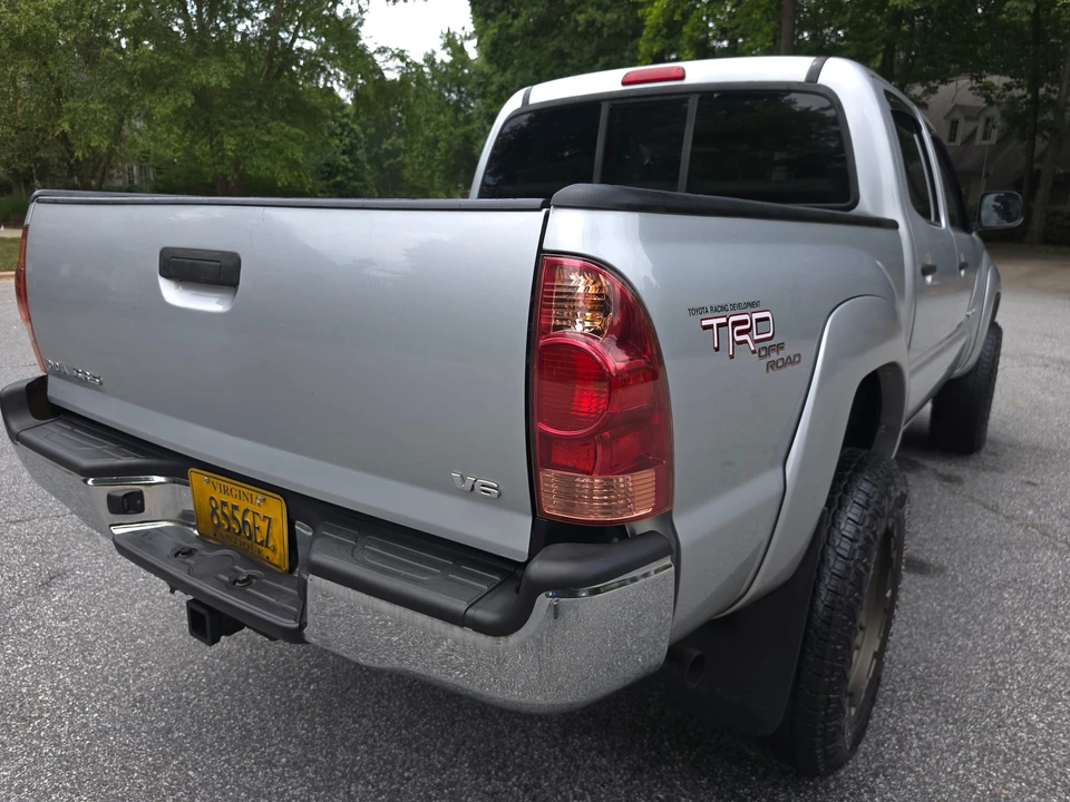 2006 Toyota Tacoma 2nd Gen - Image 10 of 31