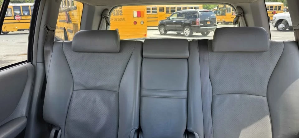 2006 Toyota Highlander - Image 5 of 9