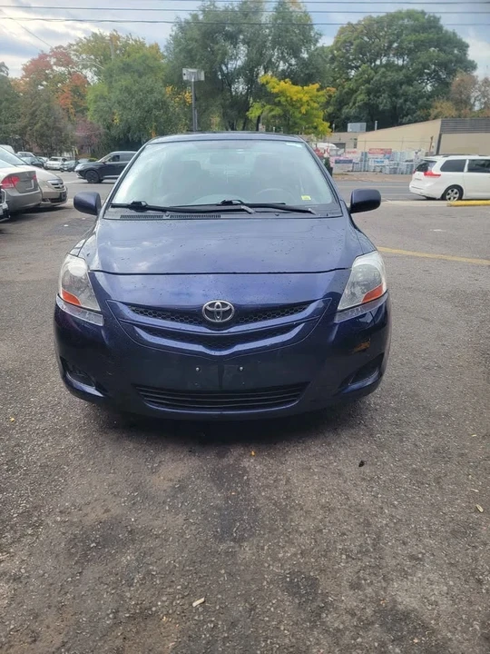 2006 Toyota Yaris - Image 2 of 9