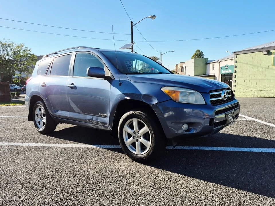 2006 Toyota RAV4 3rd Gen - Image 7 of 20