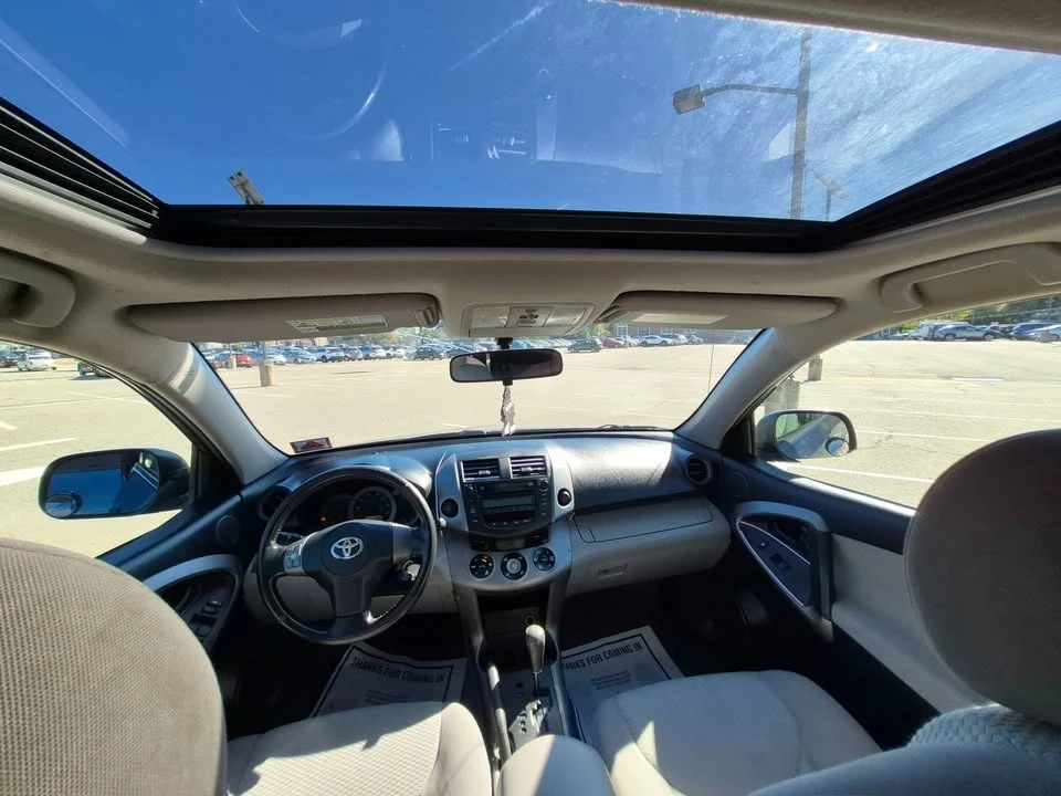 2006 Toyota RAV4 3rd Gen - Image 16 of 20