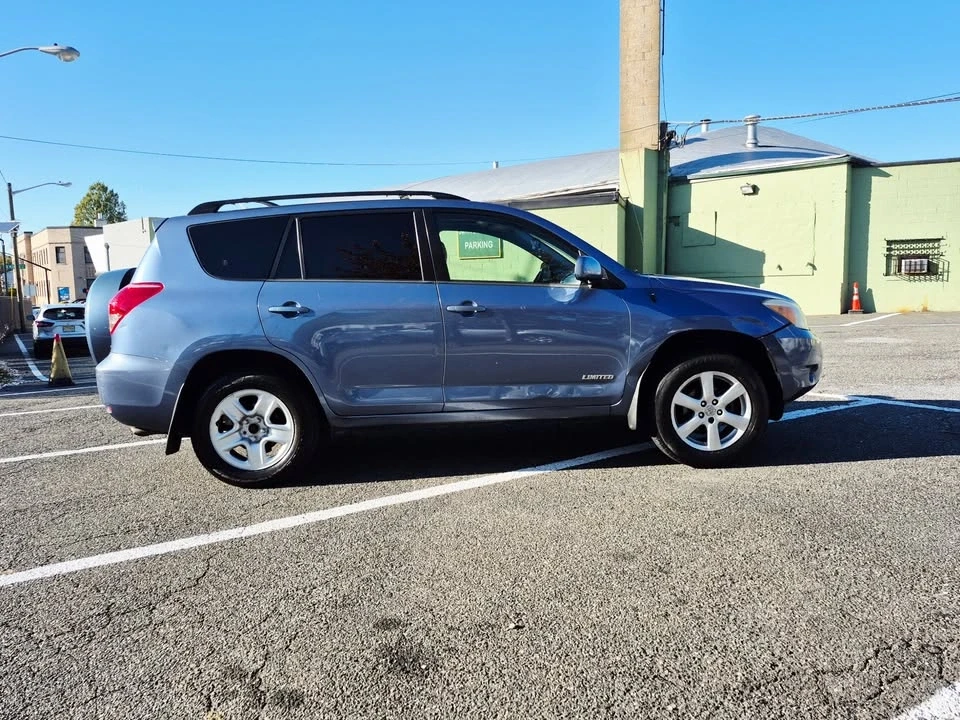 2006 Toyota RAV4 3rd Gen - Image 6 of 20