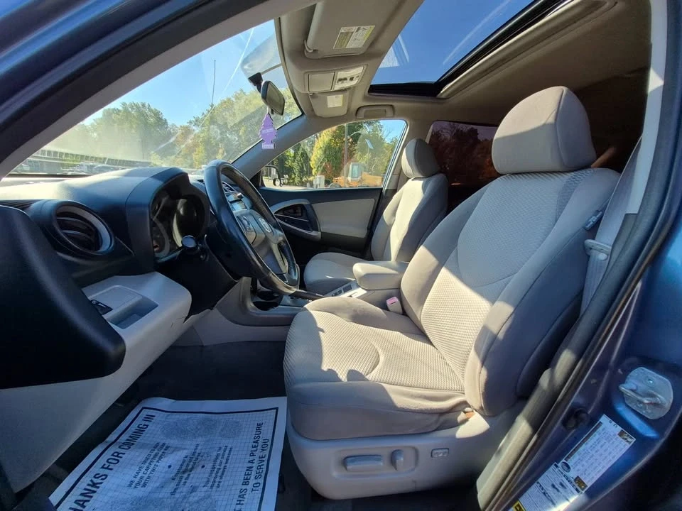 2006 Toyota RAV4 3rd Gen - Image 8 of 20