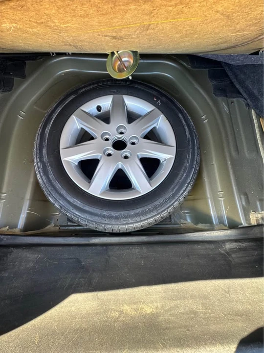 2006 Toyota Avalon 3rd Gen - Image 17 of 20