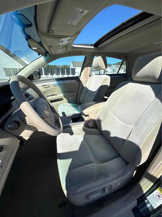 2006 Toyota Avalon 3rd Gen - Image 9 of 20