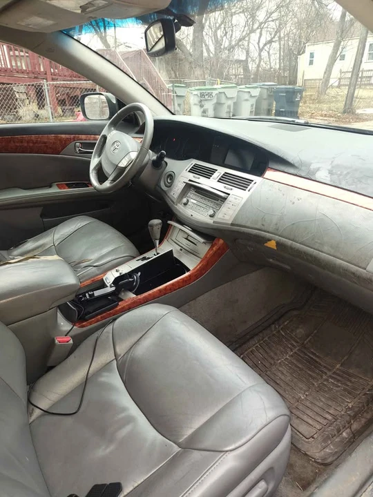 2006 Toyota Avalon 2nd Gen - Image 5 of 9