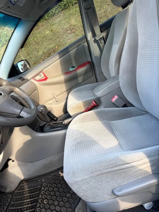 2006 Toyota Corolla 9th Gen - Image 5 of 8