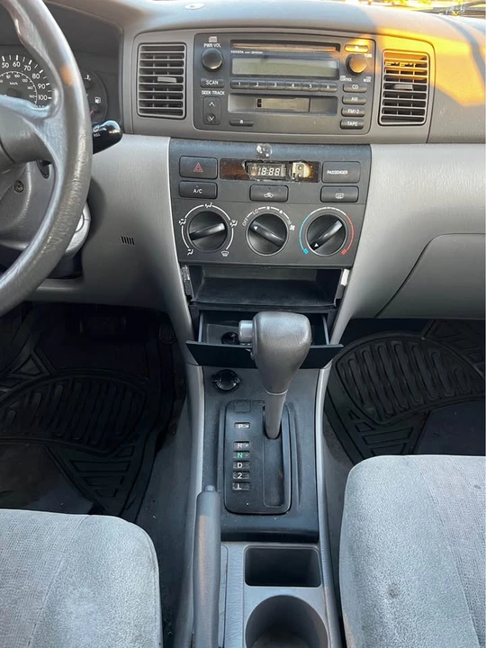 2006 Toyota Corolla 9th Gen - Image 12 of 17