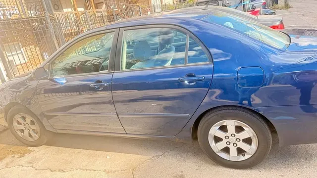 2006 Toyota Corolla DX Sedan