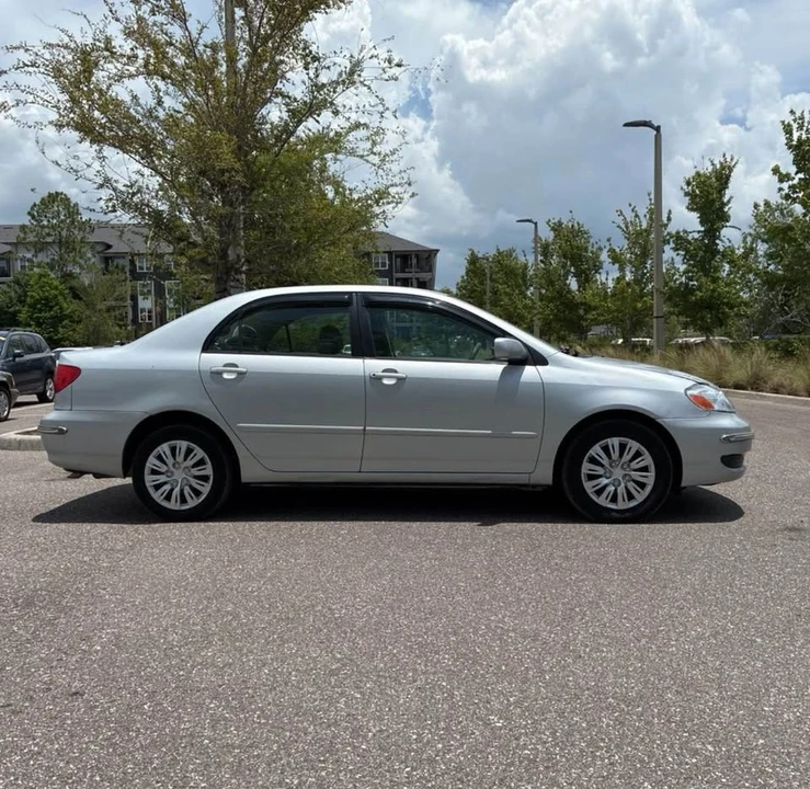 2006 Toyota Corolla 9th Gen - Image 6 of 12