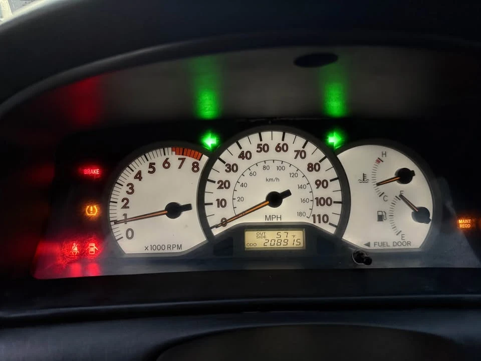 2006 Toyota Corolla 9th Gen - Image 8 of 10