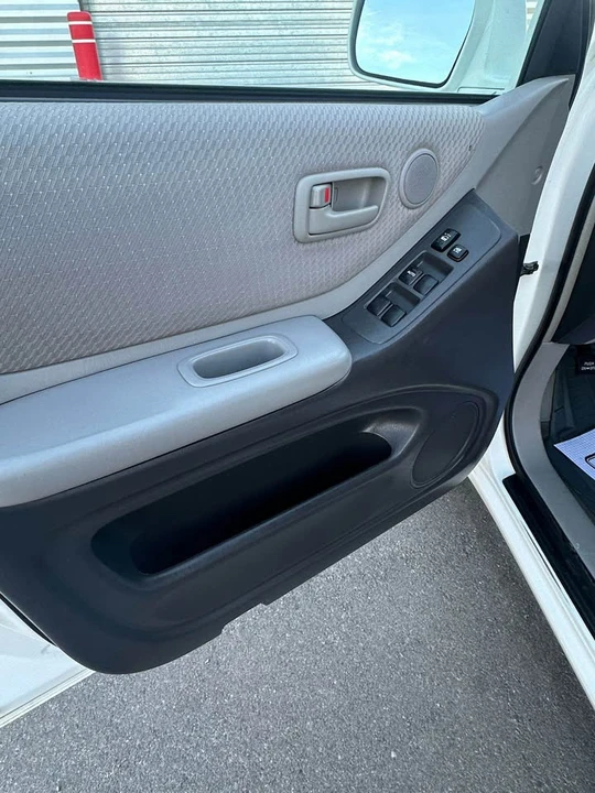 2006 Toyota Highlander - Image 6 of 13