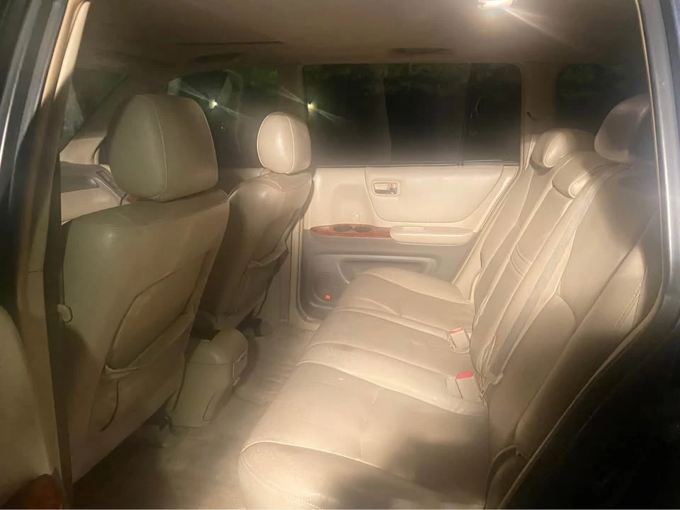 2006 Toyota Highlander - Image 7 of 10
