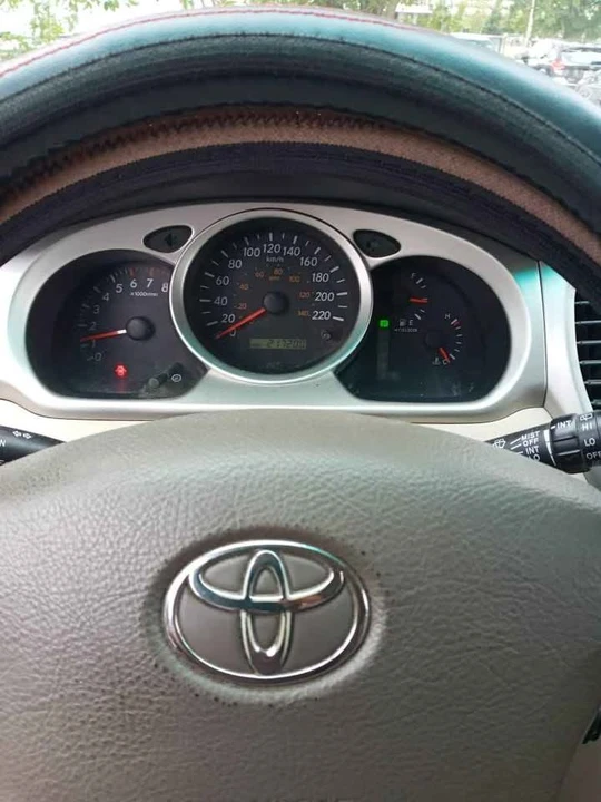 2006 Toyota Highlander - Image 2 of 5