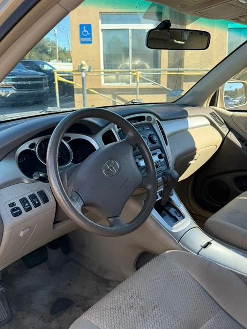 2006 Toyota Highlander - Image 12 of 15