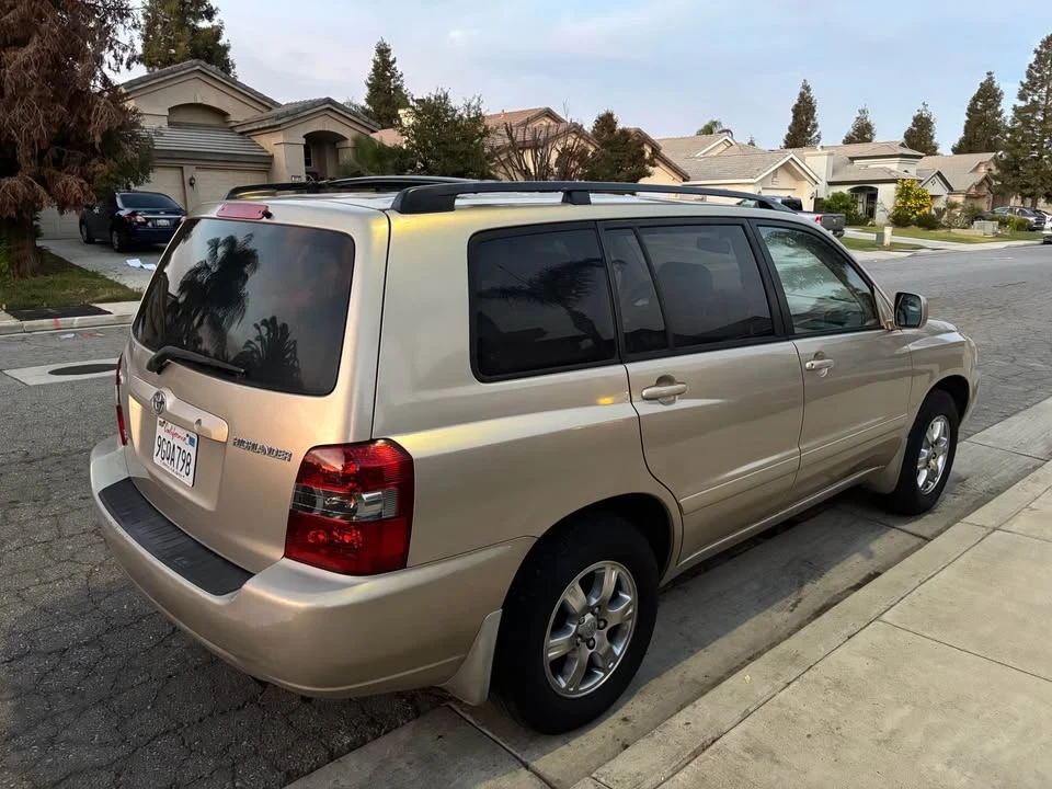 2006 Toyota Highlander - Image 3 of 10