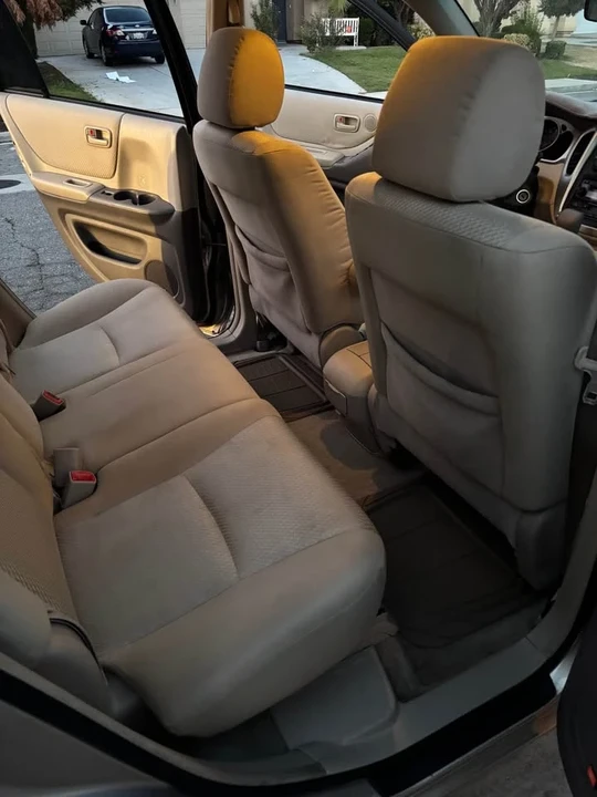 2006 Toyota Highlander - Image 8 of 10