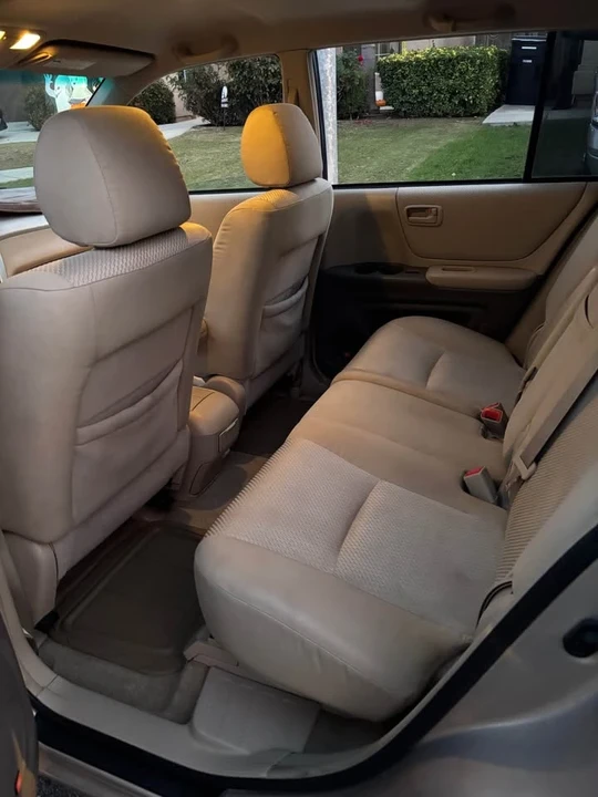 2006 Toyota Highlander - Image 6 of 10