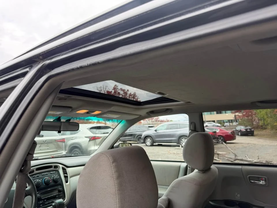 2006 Toyota Highlander - Image 4 of 9