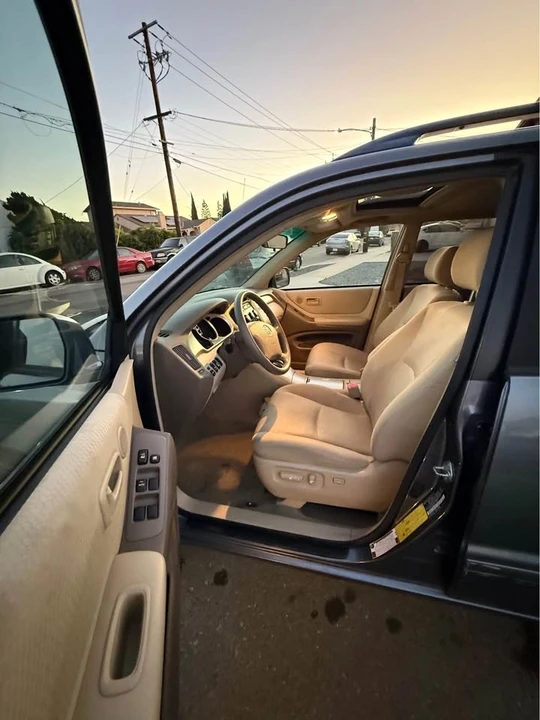 2006 Toyota Highlander - Image 7 of 9
