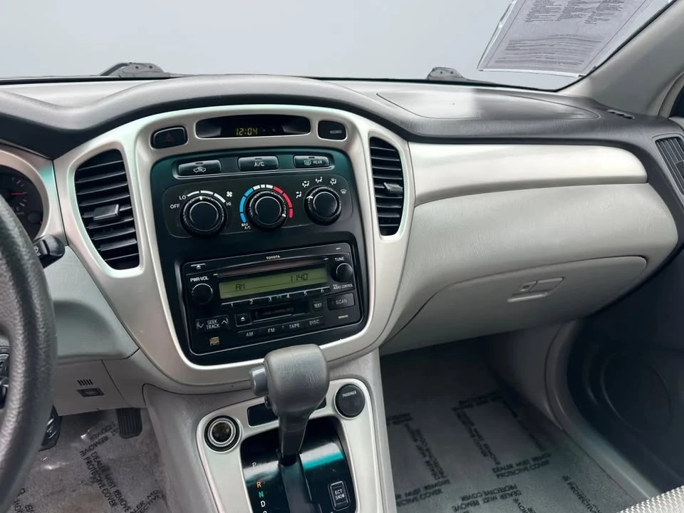 2006 Toyota Highlander - Image 11 of 15