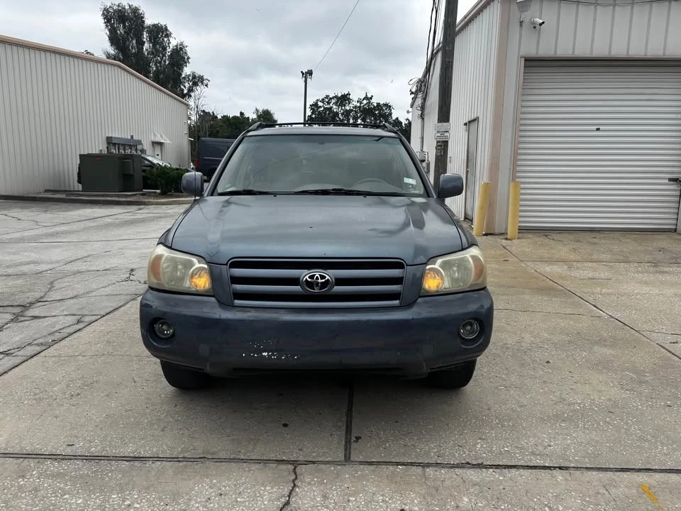 2006 Toyota Highlander - Image 8 of 19