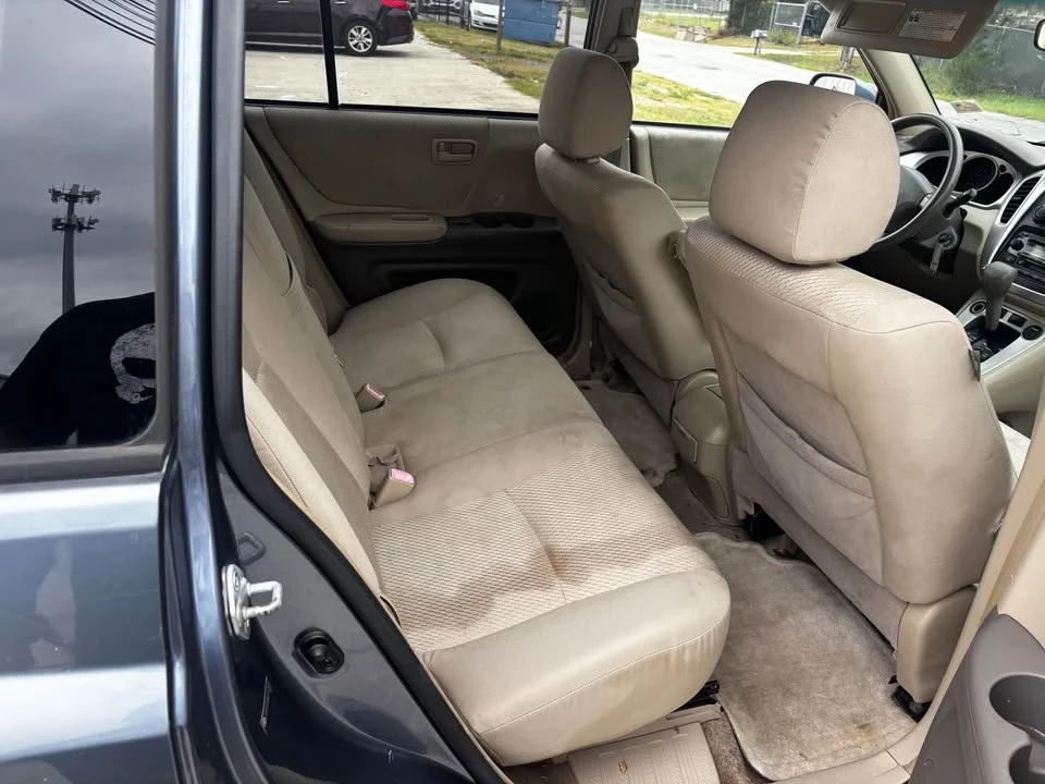 2006 Toyota Highlander - Image 12 of 19