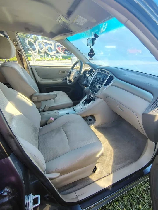 2006 Toyota Highlander - Image 2 of 5