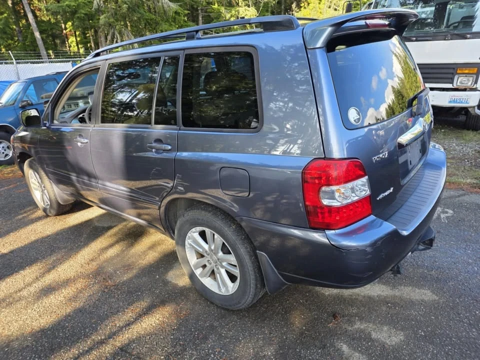 2006 Toyota Highlander - Image 2 of 18