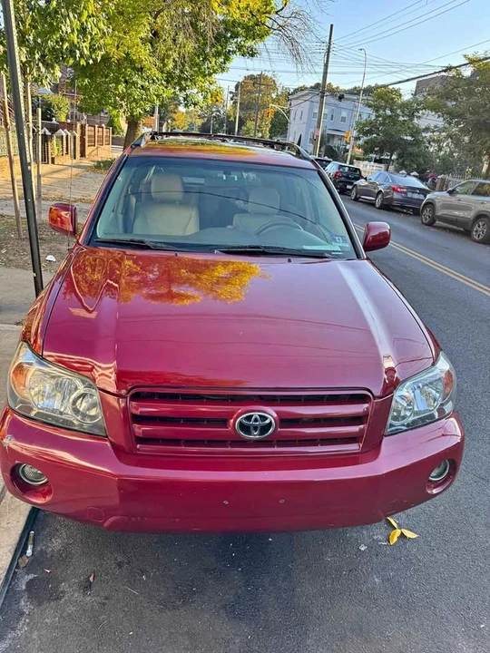 2006 Toyota Highlander - Image 2 of 11