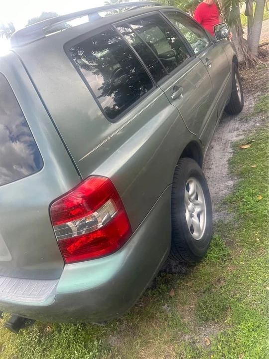 2006 Toyota Highlander - Image 8 of 9