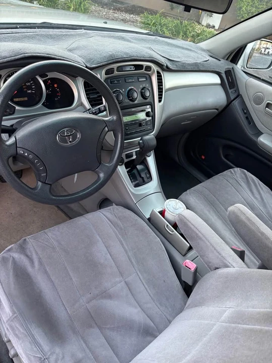2006 Toyota Highlander - Image 8 of 12