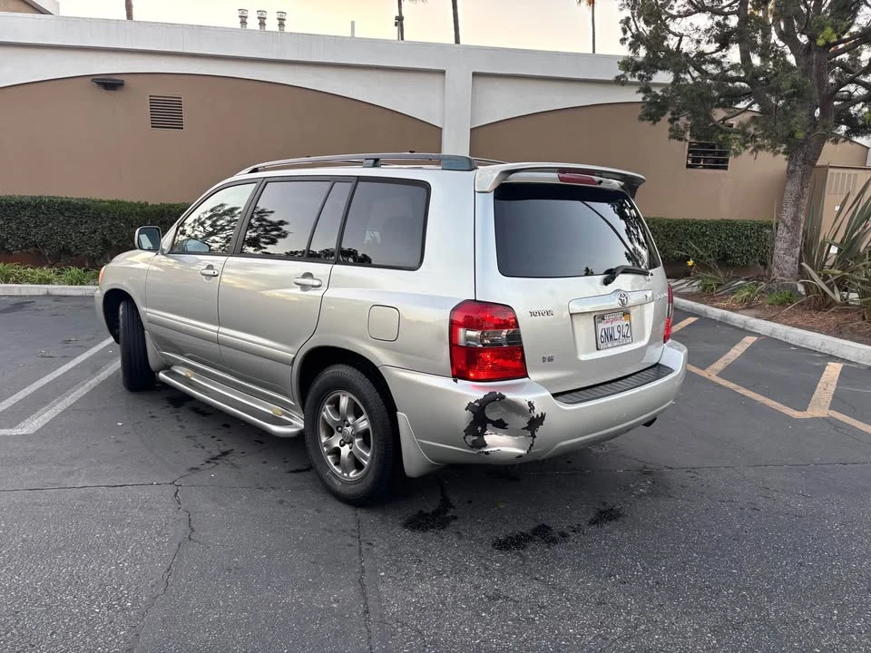 2006 Toyota Highlander - Image 2 of 12