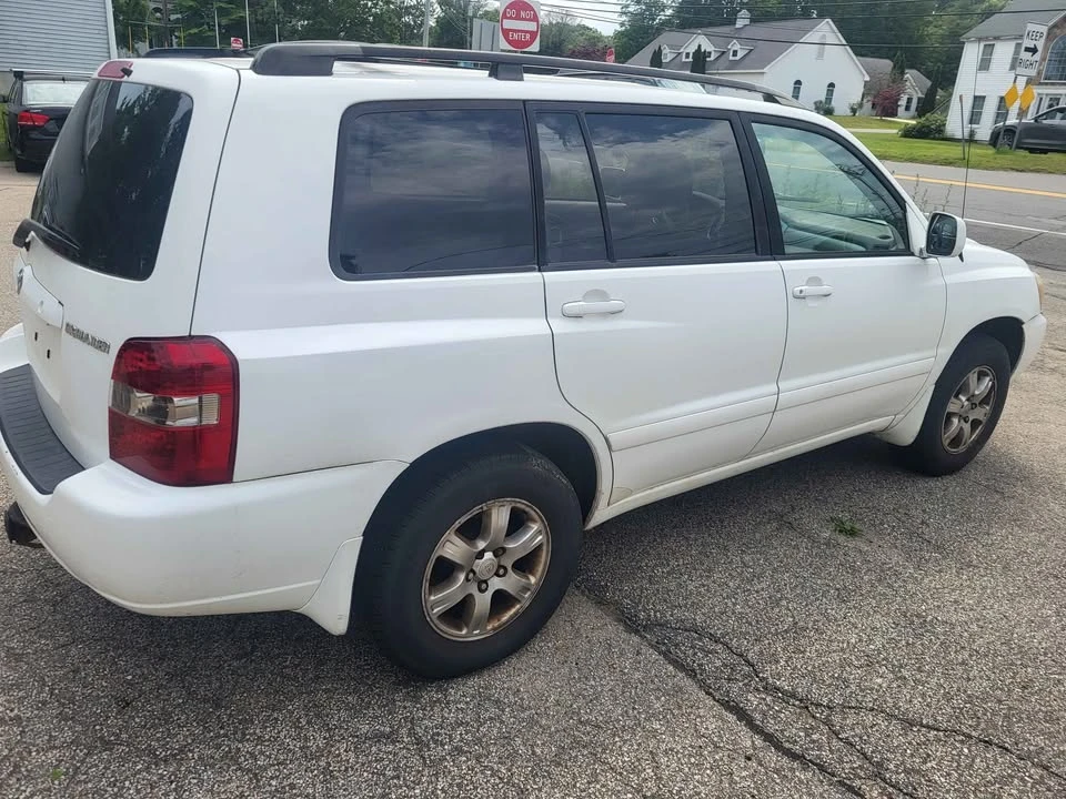 2006 Toyota Highlander - Image 8 of 20