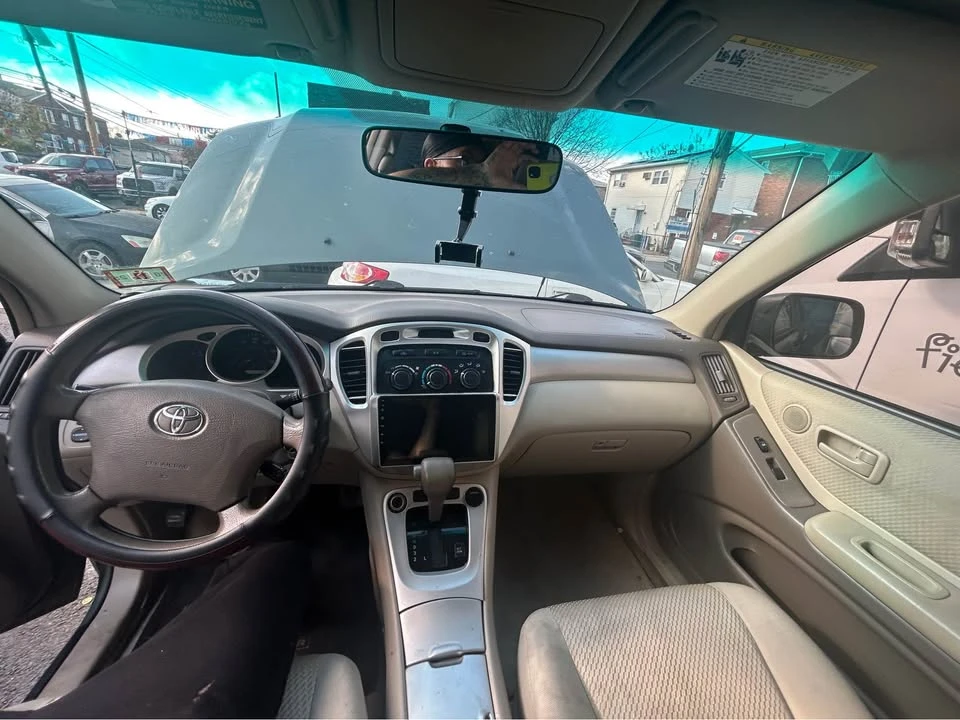 2006 Toyota Highlander - Image 5 of 10