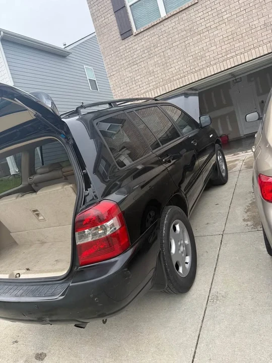 2006 Toyota Highlander - Image 10 of 11