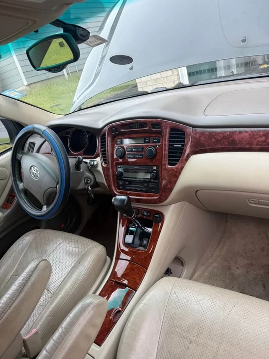 2006 Toyota Highlander - Image 7 of 11