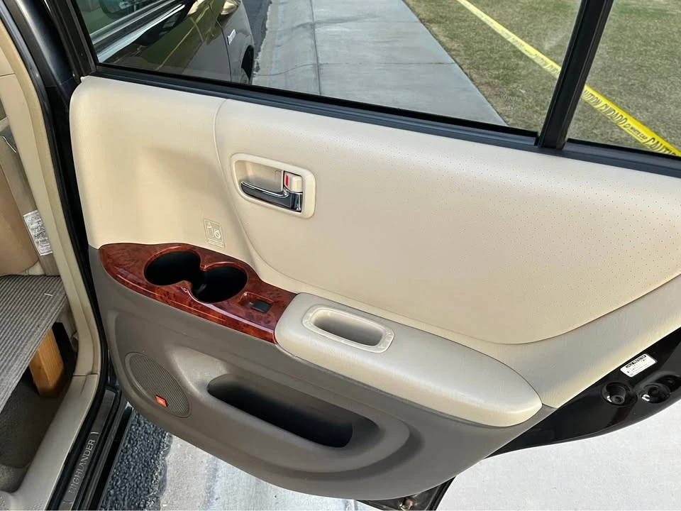 2006 Toyota Highlander - Image 9 of 13