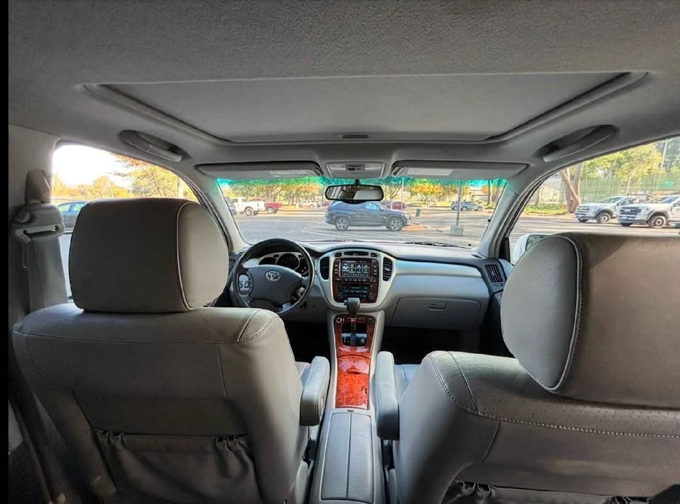 2006 Toyota Highlander - Image 11 of 18