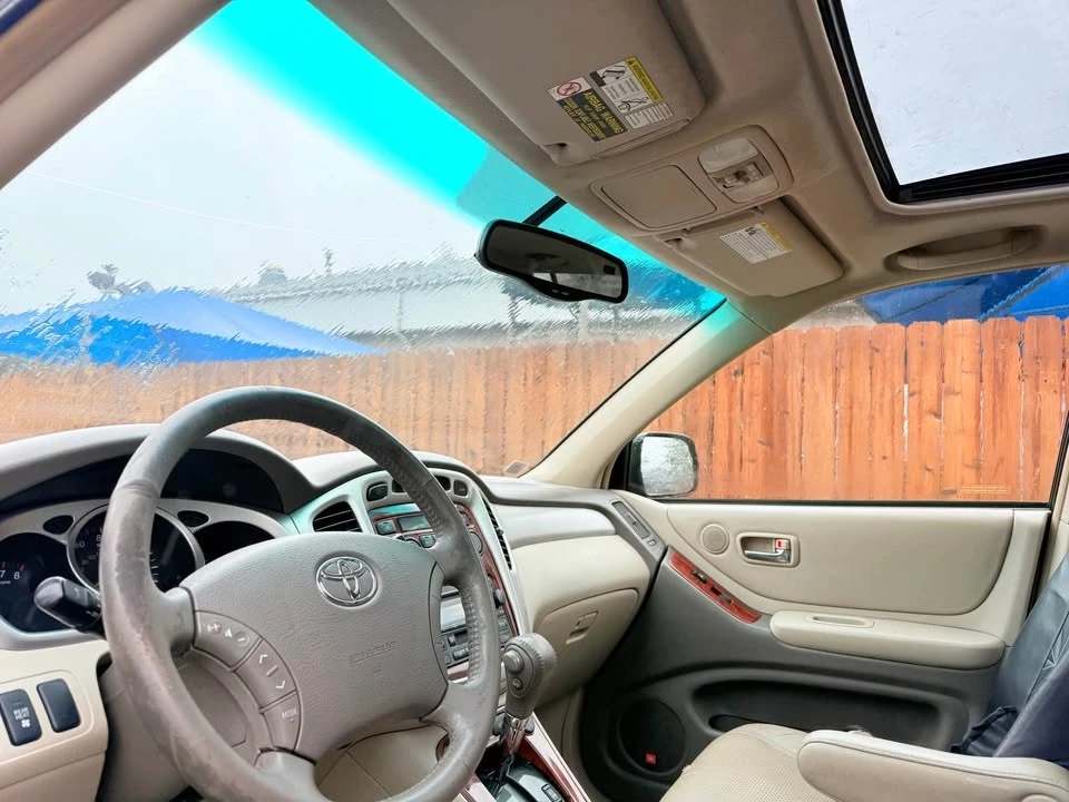 2006 Toyota Highlander - Image 15 of 18