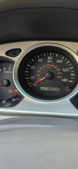 2006 Toyota Highlander - Image 11 of 13