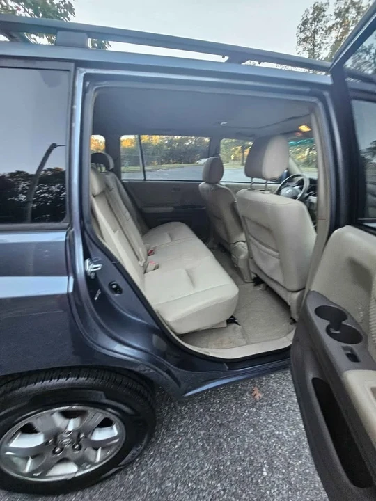 2006 Toyota Highlander - Image 14 of 19