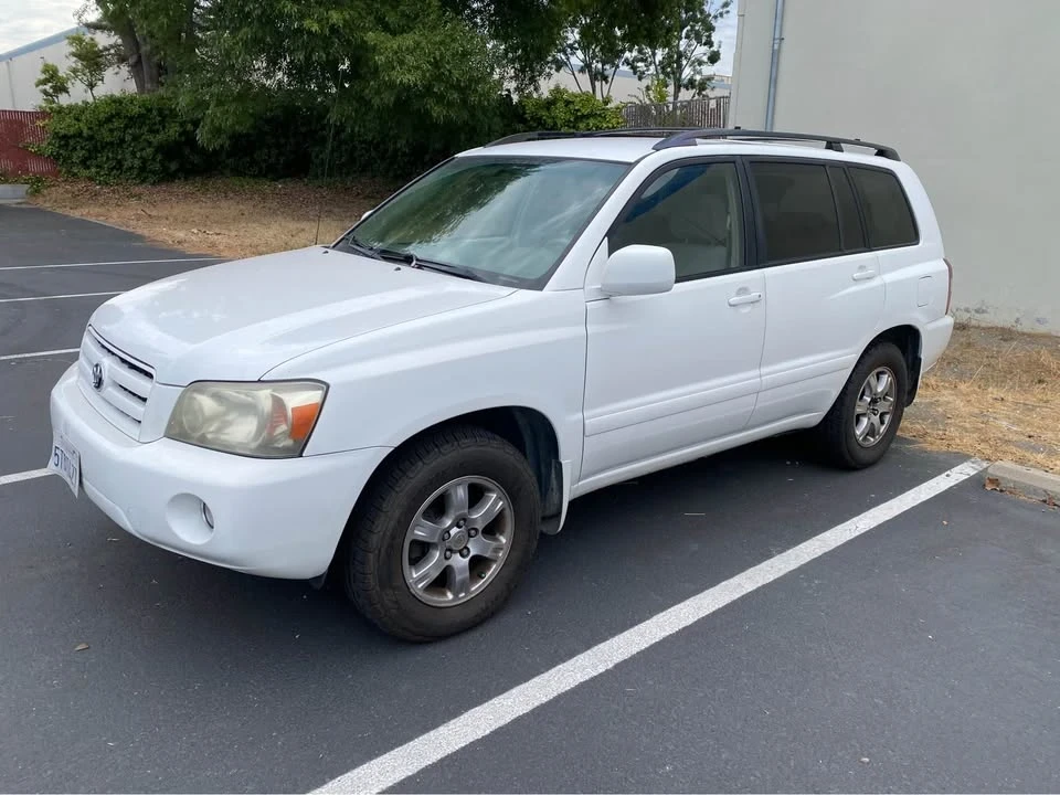 2006 Toyota Highlander - Image 2 of 8