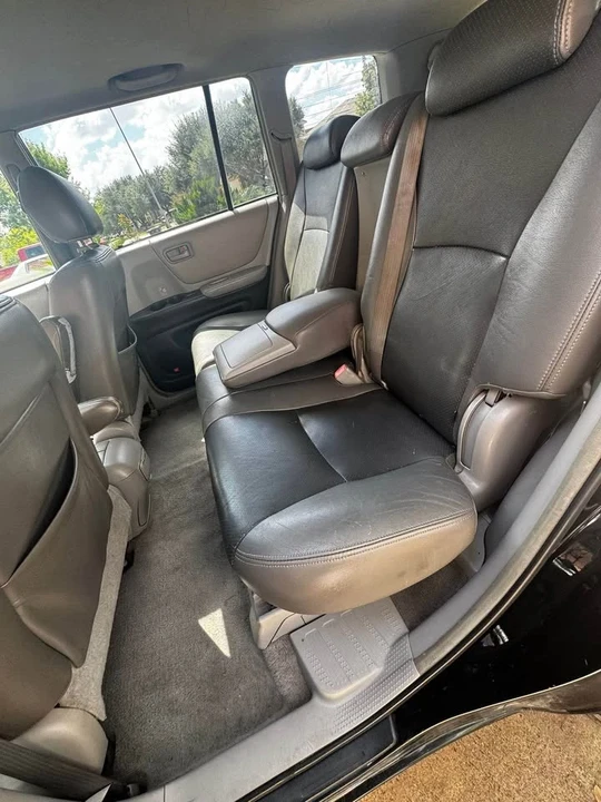 2006 Toyota Highlander - Image 13 of 16