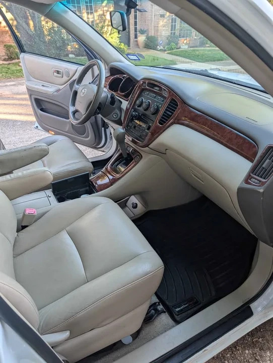 2006 Toyota Highlander - Image 13 of 15