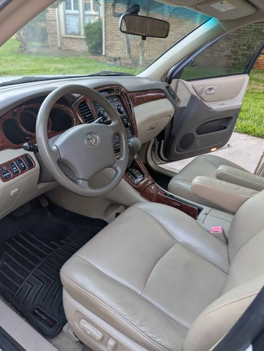 2006 Toyota Highlander - Image 2 of 15