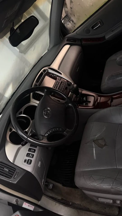 2006 Toyota Highlander - Image 4 of 5