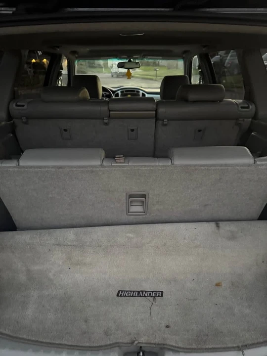 2006 Toyota Highlander - Image 16 of 19